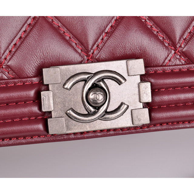 2014 Chanel Le Boy Flap Shoulder Bag Sheepskin Leather A92105 in Claret