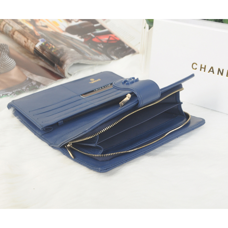 2014 Chanel Matelasse Bi-Fold Wallet Sheepskin Leather C0016 in Blue