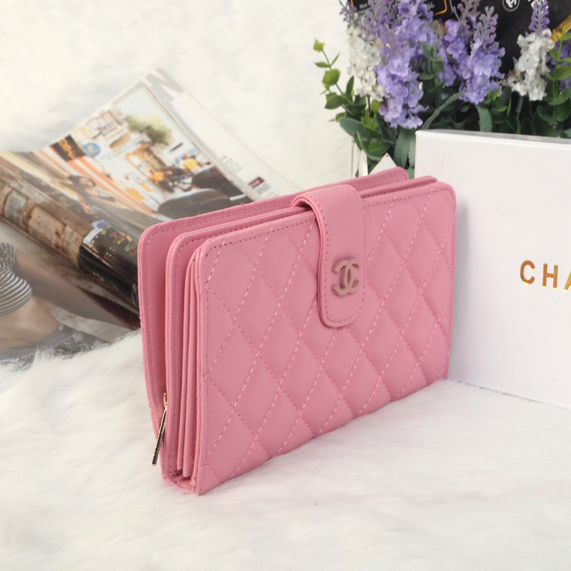 2014 Chanel Matelasse Bi-Fold Wallet Sheepskin Leather C0016 in Pink