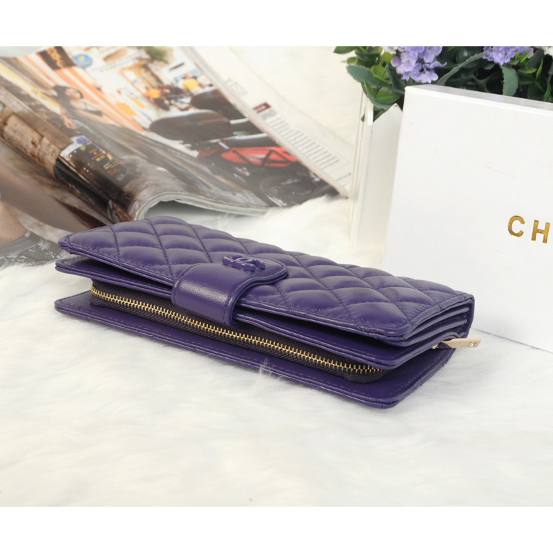 2014 Chanel Matelasse Bi-Fold Wallet Sheepskin Leather C0016 in Purple