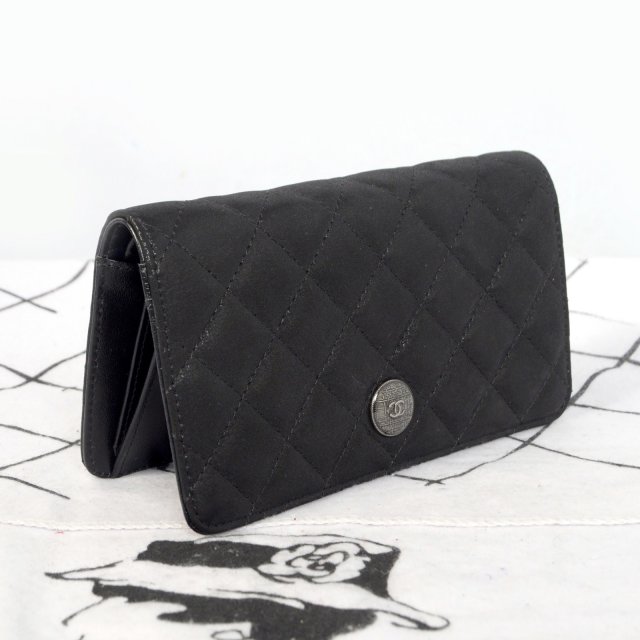 2014 Chanel Matelasse Bi-Fold wallets Original Leather C001 Black