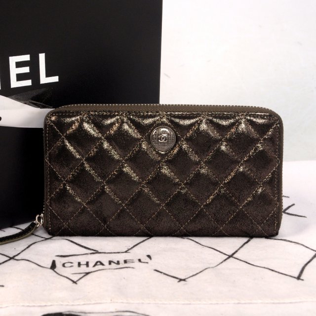 2014 Chanel Matelasse Zip Around Wallet Original Glazed Crackled Leather C009 Gray