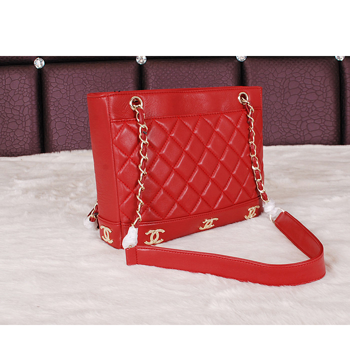 2014 Chanel Shopper Bag Sheepskin Leather A68071 Red