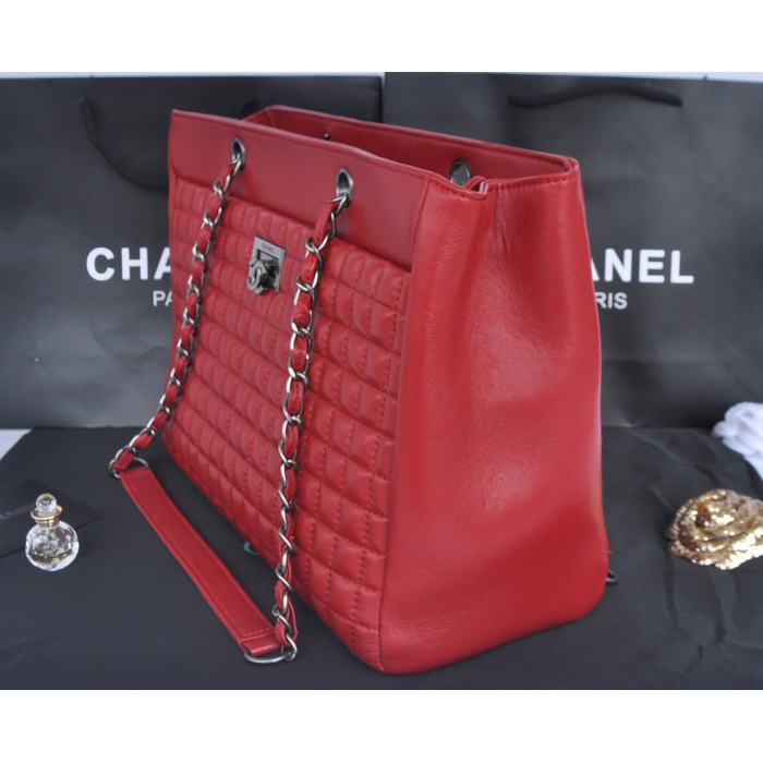 2014 Chanel Shopper Bag Sheepskin Leather A90192 Red