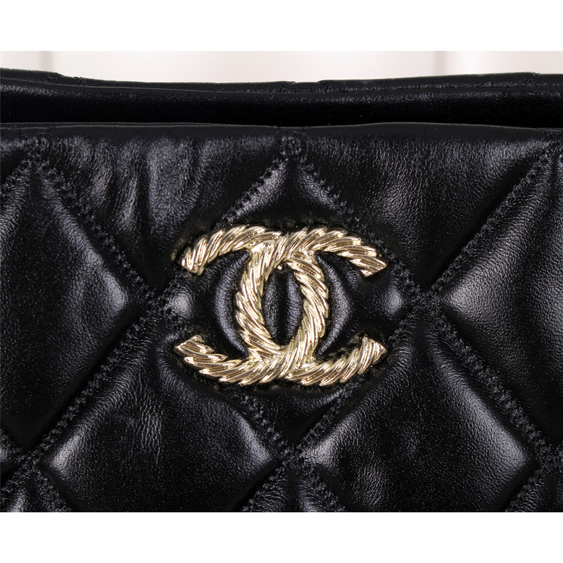 2014 Chanel Shoulder Bag Sheepskin Leather A11048 Black