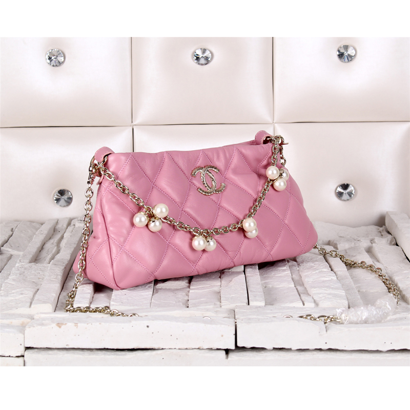 2014 Chanel Shoulder Bag Sheepskin Leather A11048 Pink