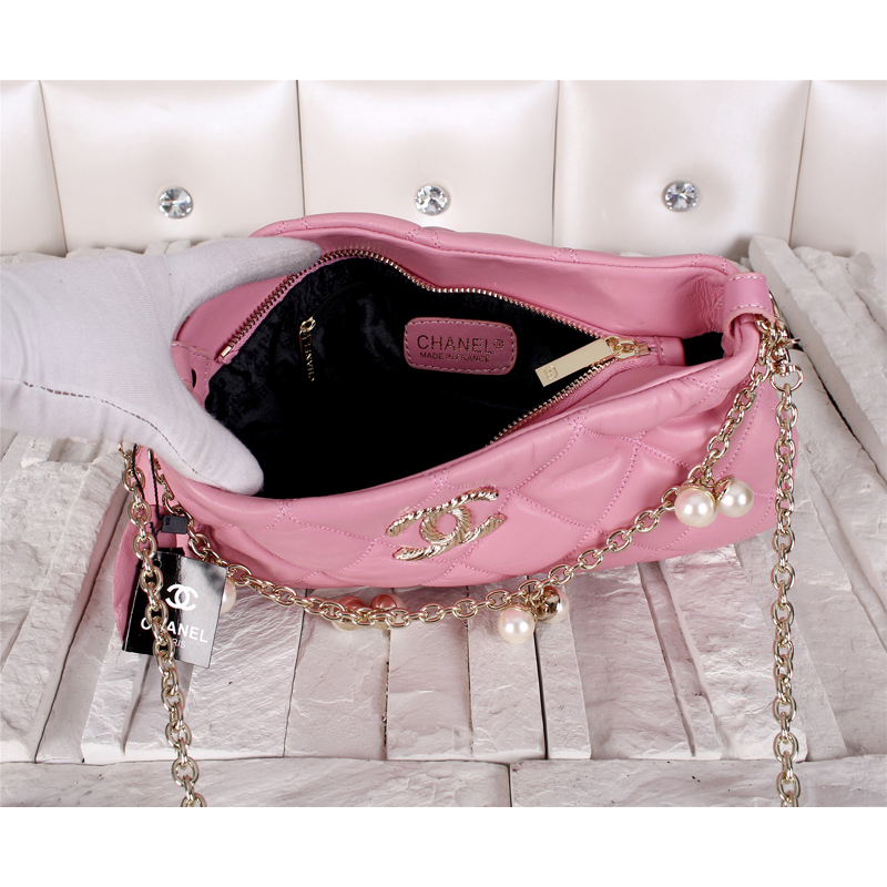 2014 Chanel Shoulder Bag Sheepskin Leather A11048 Pink