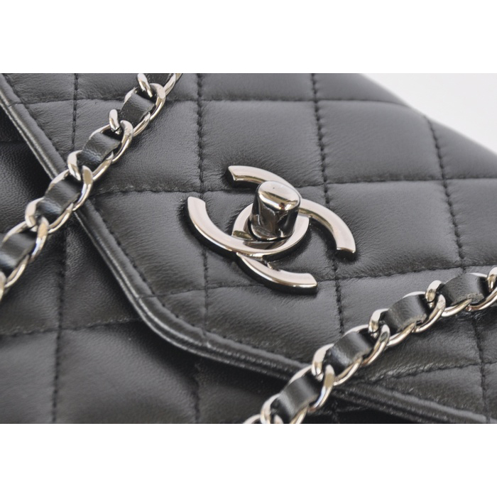 2014 Chanel mini Flap Bag Sheepskin Leather A33818 Black