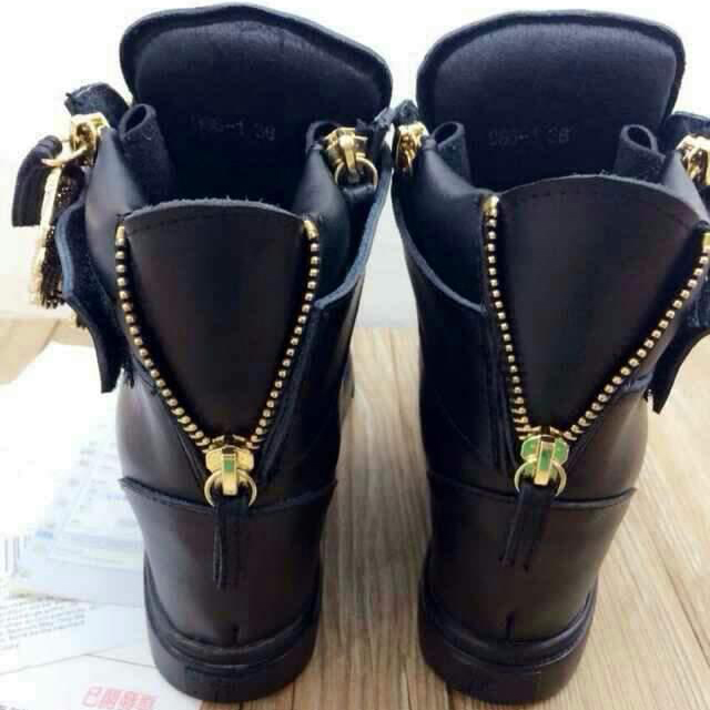 2014 Giuseppe Zanotti Winter short Boots