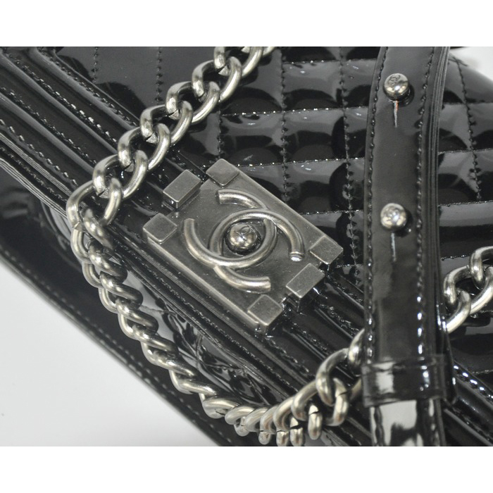 2014 Le Boy Chanel A90191 Black Flap Shoulder Bag in Patent Leather