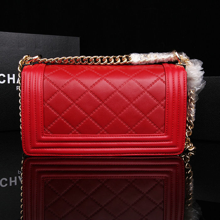 2014 Le Boy Chanel Flap Shoulder Bag Original Calf Leather A67086 Red