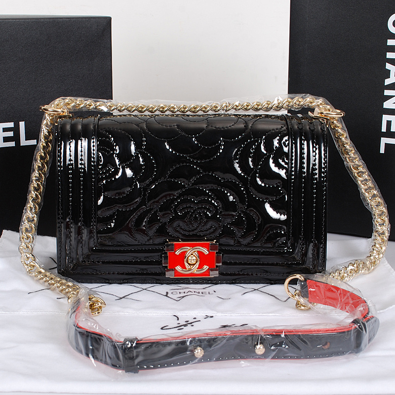 2014 Le Boy Chanel Flap Shoulder Bag Original Patent Leather A68915 Black