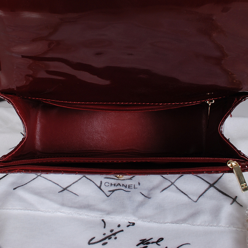 2014 Le Boy Chanel Flap Shoulder Bag Original Patent Leather A68915 Claret