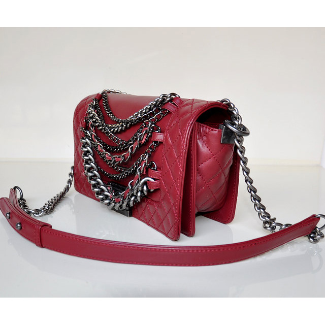 2014 Le Boy Chanel Flap Shoulder Bag in Calfskin Leather A67919 Claret