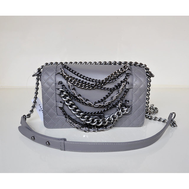 2014 Le Boy Chanel Flap Shoulder Bag in Calfskin Leather A67919 Gray