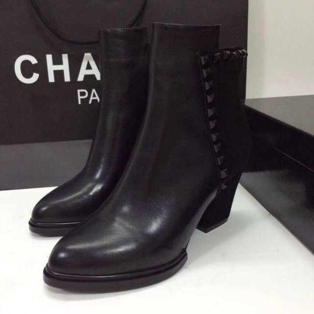 2015 Alexander women Rivet boots