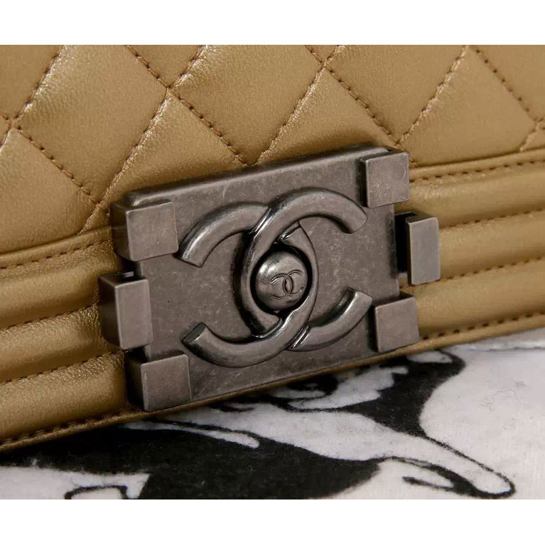 2015 Boy Chanel Flap Shoulder Bag Original leather A67086 Gold with Silver