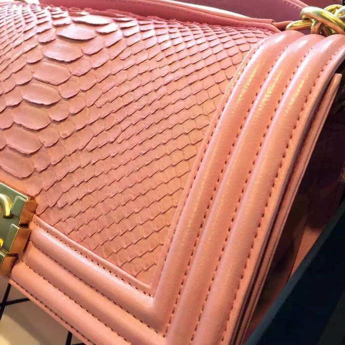 2015 Boy Chanel Flap Shoulder Bag Python Leather A66095 Pink with Gold