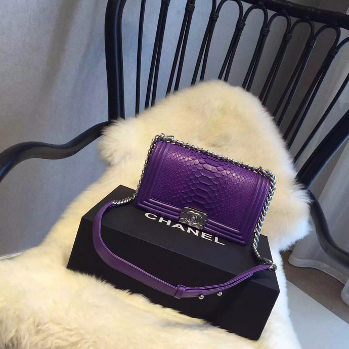 2015 Boy Chanel Flap Shoulder Bag Python Leather A66095 Purple