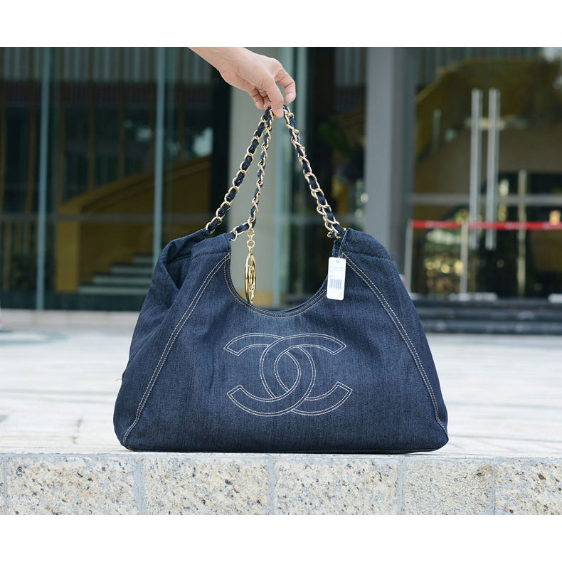 2015 CHANEL Coco Cabas Denim Tote A35462