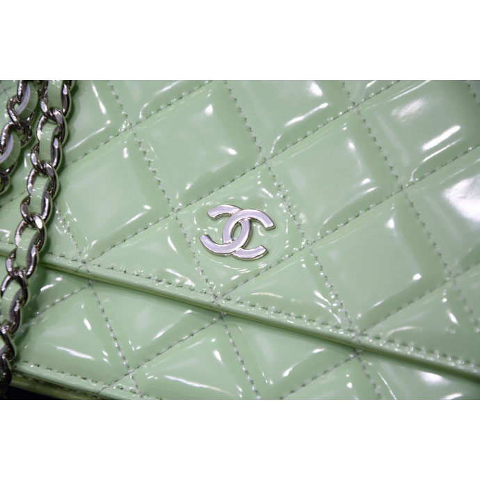 2015 Chanel A33814 Green Original Patent Leather mini Flap Bag Silver