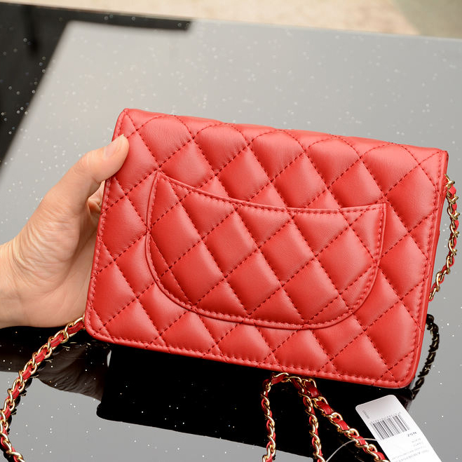 2015 Chanel A33814 Sheepskin Leather Flap Bag in Red with Gold