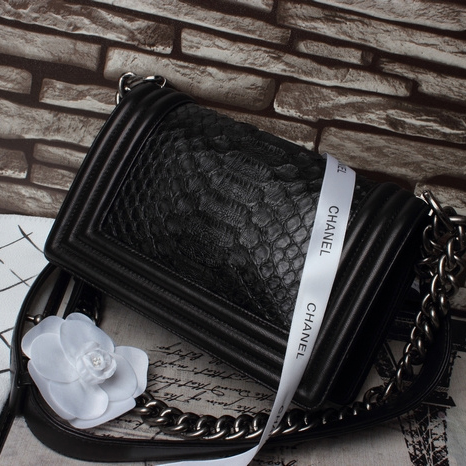 2015 Chanel Boy Flap Shoulder Bag Black Original Snake Leather A67086 Silver