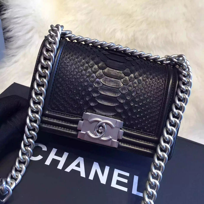 2015 Chanel Boy Flap Shoulder Bag Python Leather A66094 Black