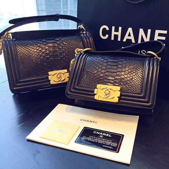 2015 Chanel Boy Flap Shoulder Bag Python Leather A66094 Black