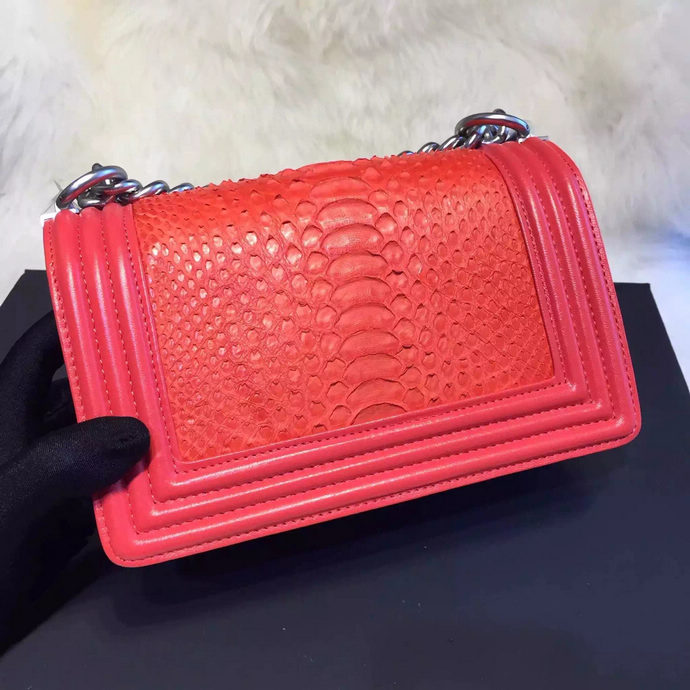 2015 Chanel Boy Flap Shoulder Bag Python Leather A66094 Red