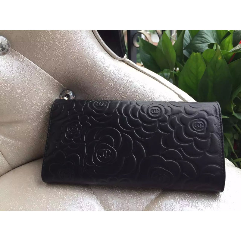 2015 Chanel Camellia Tri-Fold Wallet Original Leater A50084 Black