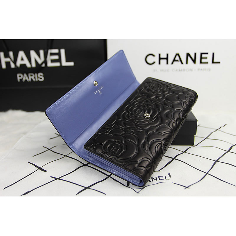 2015 Chanel Camellia Tri-Fold Wallet Original Leater A50084 Black