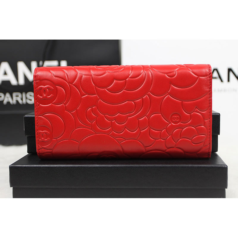 2015 Chanel Camellia Tri-Fold Wallet Original Leater A50084 Red