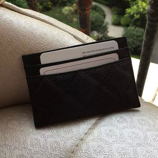 2015 Chanel Caviar leather card case A31510