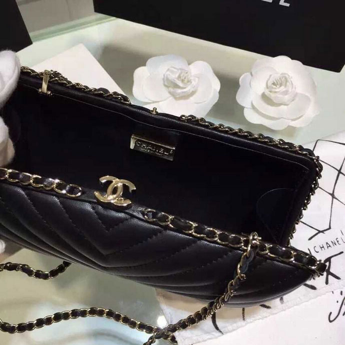 2015 Chanel Chevron Evening Bag Sheepskin Leather A69404 Black