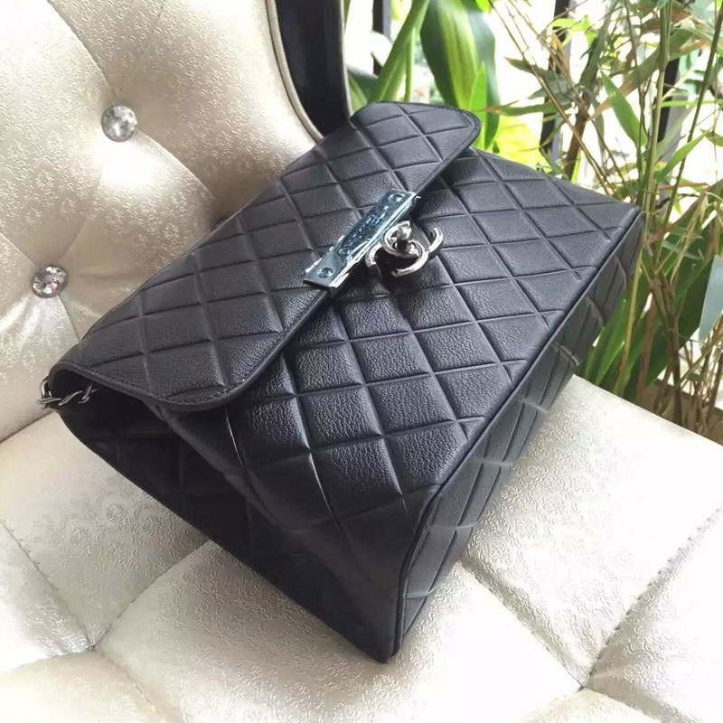 2015 Chanel Clasp Flap Bag in Original Calfskin leather Black A90905