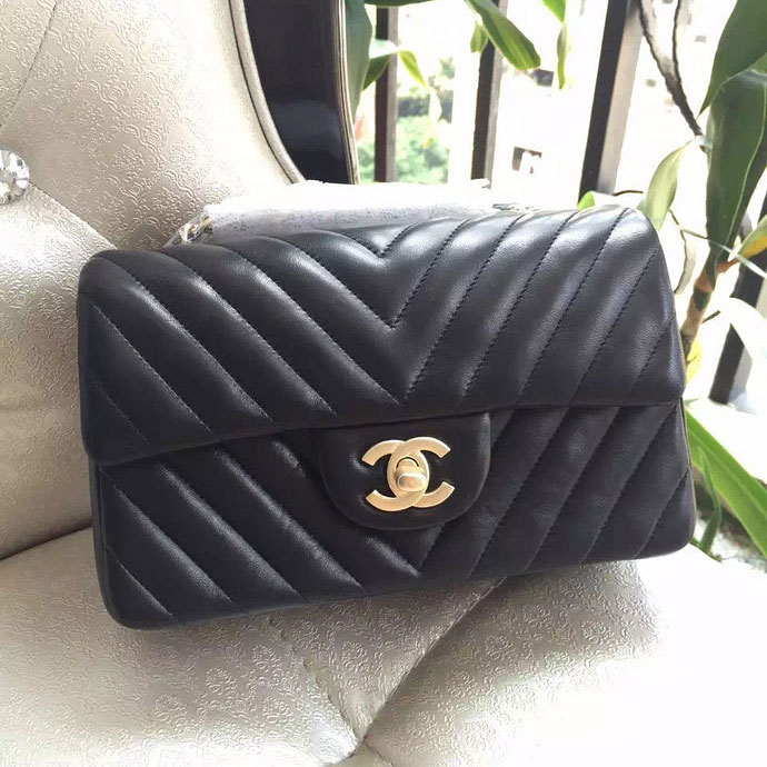 2015 Chanel Classic Flap Bags Original leather A1116 in Black with Gold