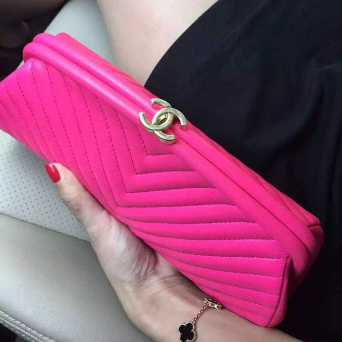 2015 Chanel Clutch Chevron Sheepskin Leather A35487 Rose