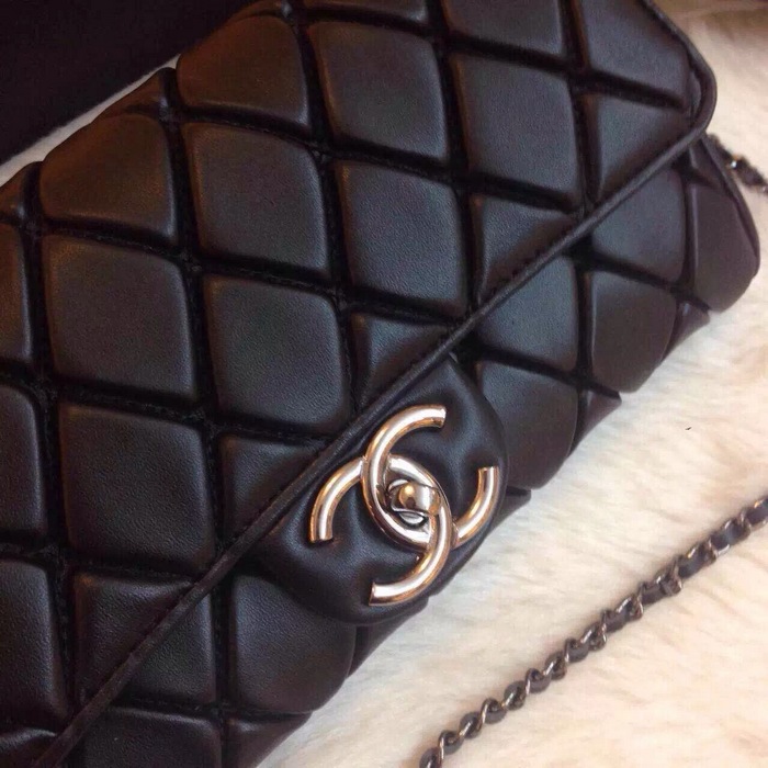 2015 Chanel Clutch Original Lambskin Leather A21909 Black