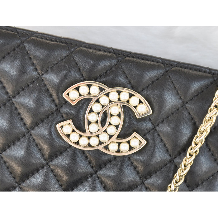 2015 Chanel Clutch Shoulder Bag Sheepskin Leather A94306 Black