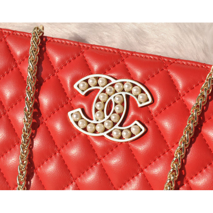 2015 Chanel Clutch Shoulder Bag Sheepskin Leather A94306 Red