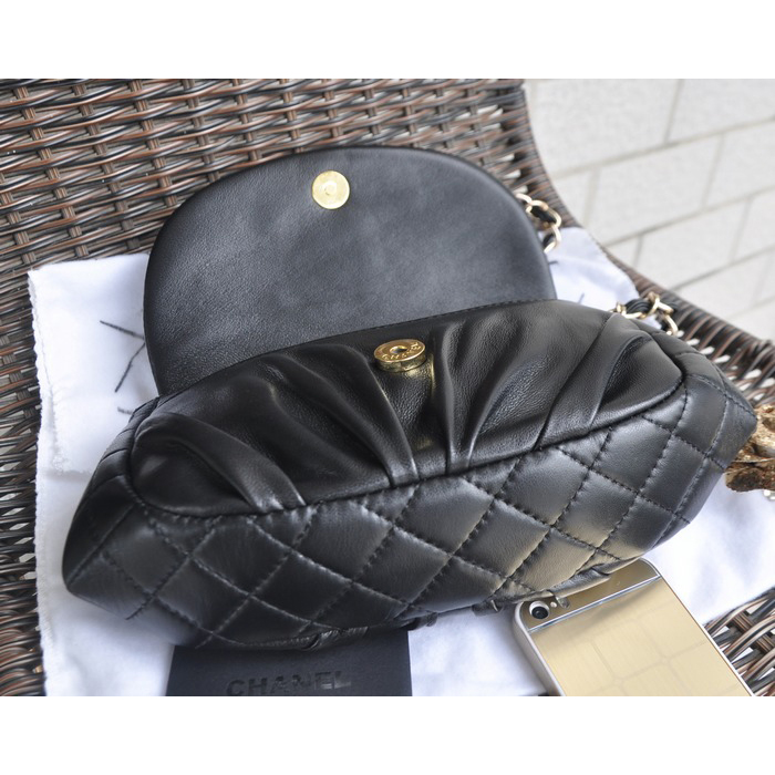 2015 Chanel Flap Shoulder Bag Sheepskin Leather A32668 Black