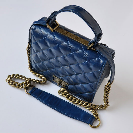 2015 Chanel Iridescent Leather A69049 Shoulder Bag Blue