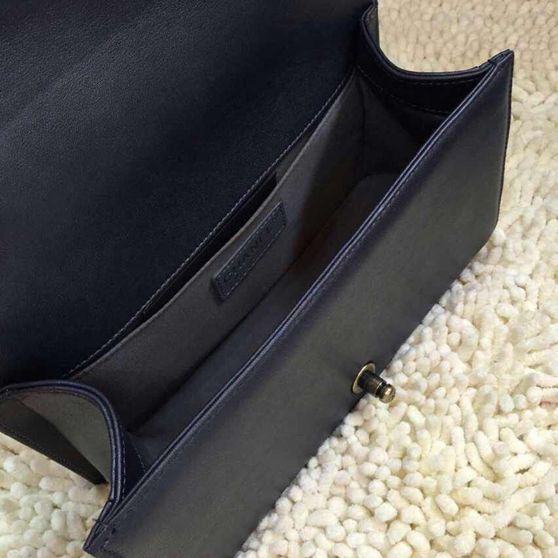 2015 Chanel LEY Boy Flap Shoulder Bag Black Original Leather A67086