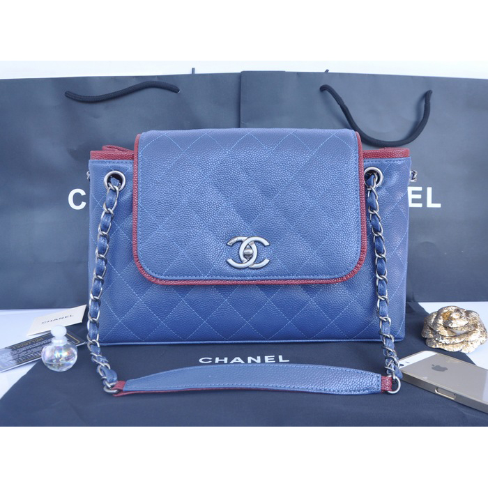 2015 Chanel Large Caviar Leather Messenger Bag A30456 Royal