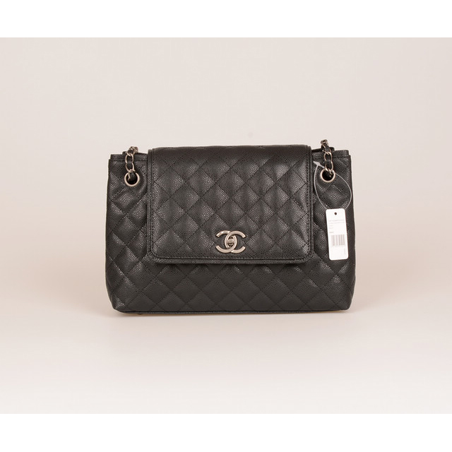 2015 Chanel Large Caviar Leather Messenger Bag A68672 Black