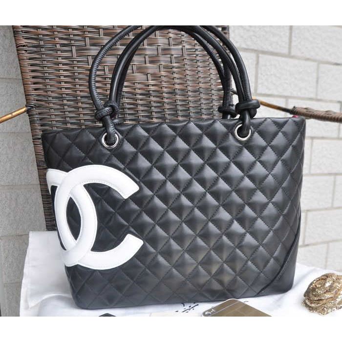 2015 Chanel Large Tote bag Original sheepskin in Black