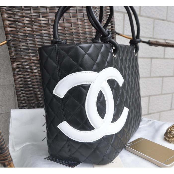 2015 Chanel Large Tote bag Original sheepskin in Black