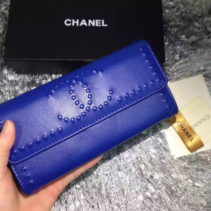 2015 Chanel Matelasse Bi-Fold Wallet Calfskin Leather A66608 Blue