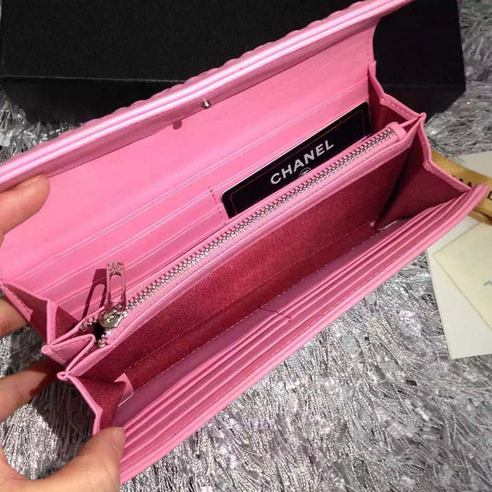 2015 Chanel Matelasse Bi-Fold Wallet Calfskin Leather A66608 Pink